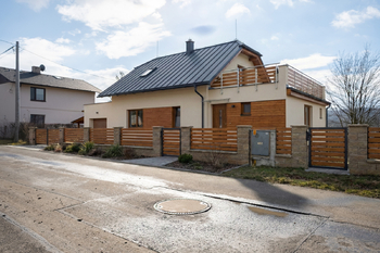 Prodej domu 184 m², Dolní Životice