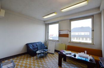 Kancelář 321 - Pronájem skladovacích prostor, Slapy