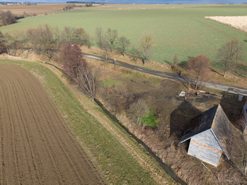 Prodej pozemku 971 m², Dolní Životice