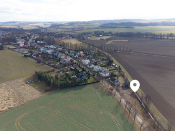 Prodej pozemku 971 m², Dolní Životice