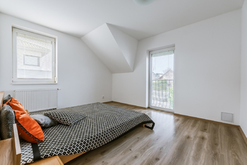 Pronájem domu 123 m², Bašť