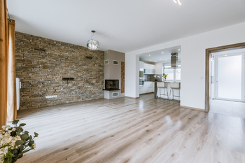 Pronájem domu 123 m², Bašť