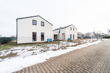 Prodej domu 160 m², Praha 9 - Koloděje