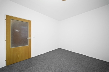 Pokoj - Prodej bytu 3+1 v osobním vlastnictví 79 m², Brno