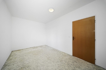 Pokoj - Prodej bytu 3+1 v osobním vlastnictví 79 m², Brno