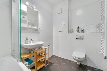 Prodej bytu 2+kk v osobním vlastnictví 51 m², Praha 10 - Horní Měcholupy