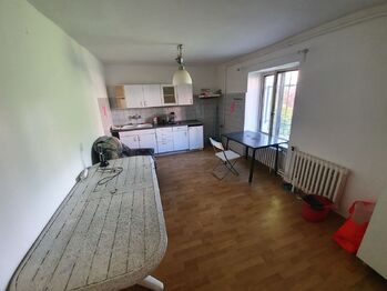 Pronájem skladovacích prostor 110 m², Praha 10 - Uhříněves