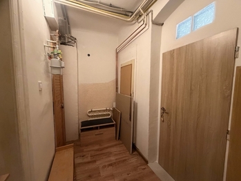 v 3.NP - Prodej bytu 4+1 v osobním vlastnictví 104 m², Karlovy Vary