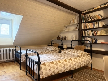 č. 1 v 4. NP - Prodej bytu 4+1 v osobním vlastnictví 104 m², Karlovy Vary