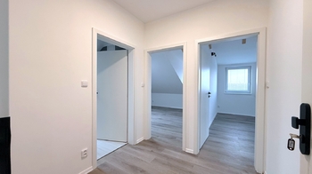 Hala - Prodej bytu 2+kk v osobním vlastnictví 57 m², Praha 9 - Horní Počernice