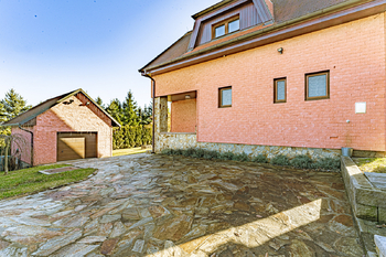 Prodej domu 130 m², Nové Dvory