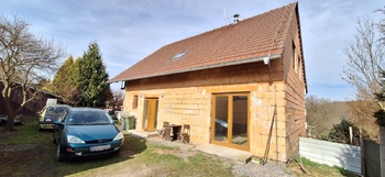 Pohled na dům z přední strany - Prodej domu 137 m², Jedovnice