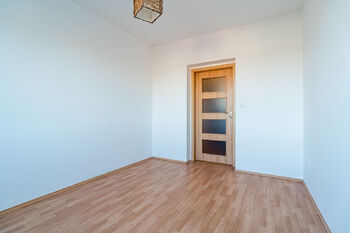 Pronájem bytu 4+kk v osobním vlastnictví 103 m², Zastávka