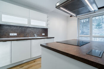 Pronájem bytu 4+kk v osobním vlastnictví 103 m², Zastávka