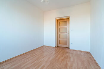 Pronájem bytu 4+kk v osobním vlastnictví 103 m², Zastávka