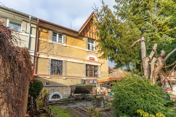 Prodej domu 210 m², Praha 5 - Smíchov