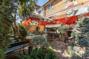 Prodej domu 210 m², Praha 5 - Smíchov