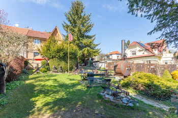 Prodej domu 210 m², Praha 5 - Smíchov