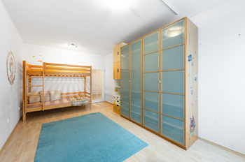 Prodej bytu 2+kk v osobním vlastnictví 67 m², Praha 10 - Záběhlice