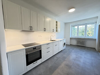 Pronájem bytu 2+1 v osobním vlastnictví 67 m², Praha 4 - Podolí