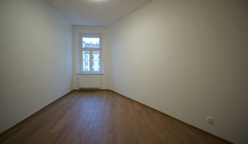 Pronájem bytu 3+kk v osobním vlastnictví 71 m², Praha 7 - Holešovice