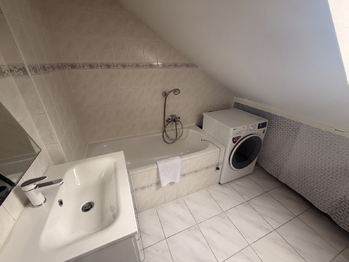 Prodej bytu 5+kk v osobním vlastnictví 126 m², Velká Hleďsebe