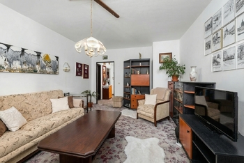 Prodej bytu 4+1 v osobním vlastnictví 74 m², Praha 6 - Řepy