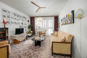 Prodej bytu 4+1 v osobním vlastnictví 74 m², Praha 6 - Řepy