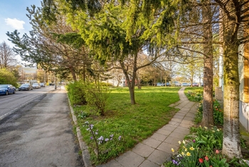 Prodej bytu 4+1 v osobním vlastnictví 74 m², Praha 6 - Řepy