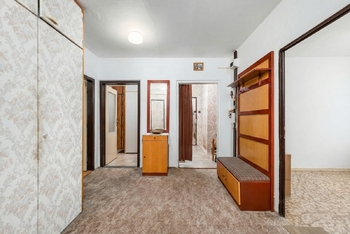 Prodej bytu 4+1 v osobním vlastnictví 74 m², Praha 6 - Řepy