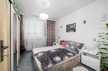 Prodej bytu 4+1 v osobním vlastnictví 74 m², Praha 6 - Řepy