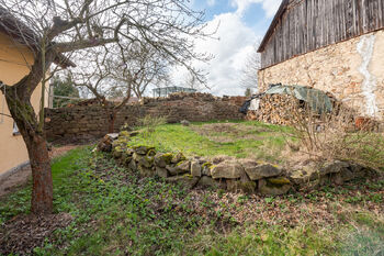 Zahrada - Prodej domu 90 m², Manětín