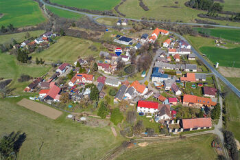 Pohled na obec - Prodej domu 90 m², Manětín
