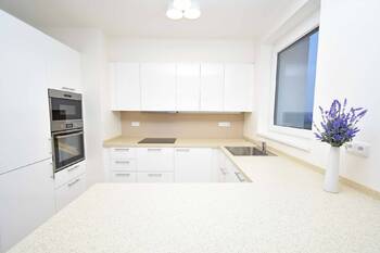 Pronájem bytu 3+kk v osobním vlastnictví 87 m², Praha 9 - Střížkov