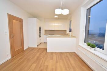 Pronájem bytu 3+kk v osobním vlastnictví 87 m², Praha 9 - Střížkov