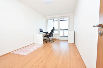 Pronájem bytu 3+kk v osobním vlastnictví 87 m², Praha 9 - Střížkov