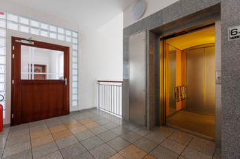 Prodej bytu 3+kk v osobním vlastnictví 140 m², Karlovy Vary