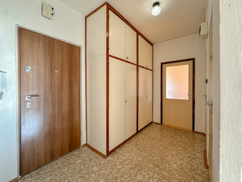 Prodej bytu 2+1 v osobním vlastnictví 55 m², Chomutov