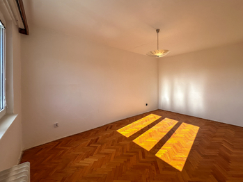 Prodej bytu 2+1 v osobním vlastnictví 55 m², Chomutov