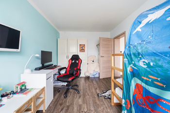 Prodej bytu 4+1 v osobním vlastnictví 75 m², Hradec Králové