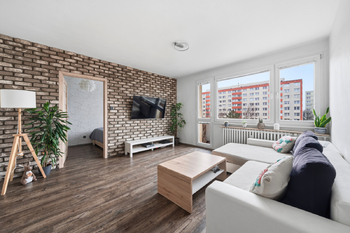 Prodej bytu 4+1 v osobním vlastnictví 75 m², Hradec Králové