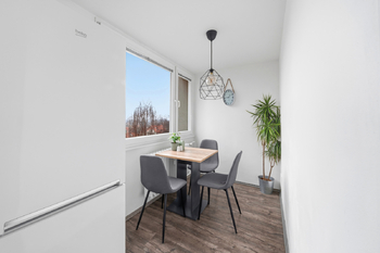 Prodej bytu 4+1 v osobním vlastnictví 75 m², Hradec Králové
