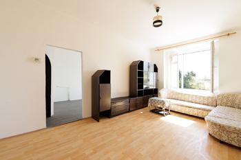 Obývák - Prodej bytu 3+1 v osobním vlastnictví 63 m², Čáslav