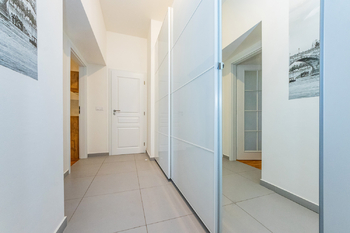 Pronájem bytu 2+kk v osobním vlastnictví 49 m², Praha 3 - Žižkov