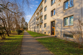 Prodej bytu 3+1 v osobním vlastnictví 73 m², Praha 9 - Hloubětín