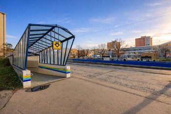 Stanice metra B Hloubětín - Prodej bytu 3+1 v osobním vlastnictví 73 m², Praha 9 - Hloubětín