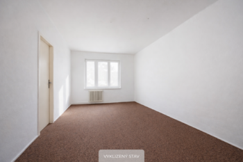 Vyklizený stav - Prodej bytu 3+1 v osobním vlastnictví 73 m², Praha 9 - Hloubětín
