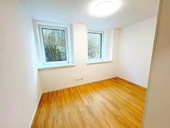 Pronájem bytu 2+kk v osobním vlastnictví 43 m², Osek