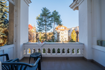 Prodej bytu 2+kk v osobním vlastnictví 58 m², Karlovy Vary