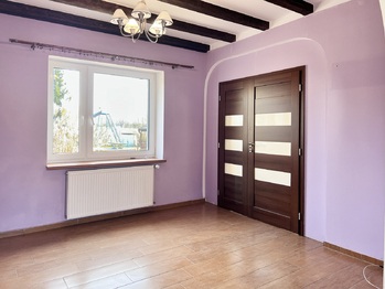 Aktuální stav a vybavení domu bez homestagingu - Prodej domu 238 m², Příchovice